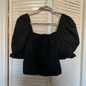 Arula Black Top